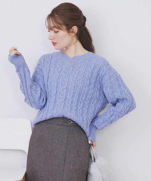 ラメ混ファンシーケーブルVネックニット【洗濯機OK】（ニット/セーター