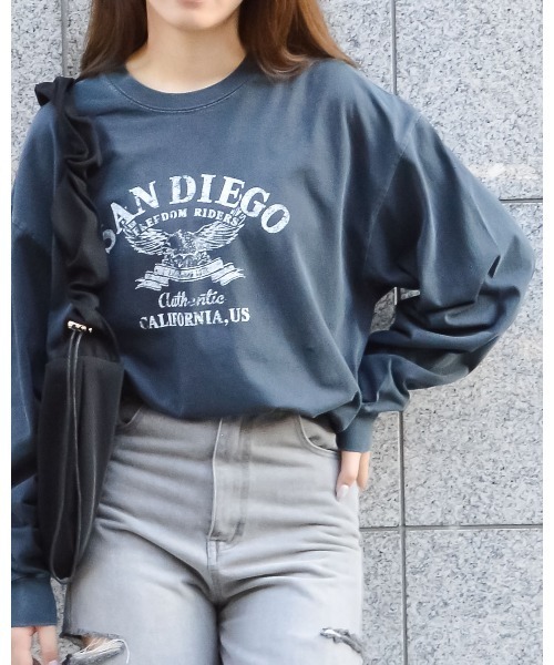 spiritoso(スピリトーゾ)の「アーチロゴイーグルプリントロンT(Tシャツ/カットソー・レディース・グレイッシュベージュ/ブラック/バーガンディー/チャコール・FREE)」の6枚目の写真