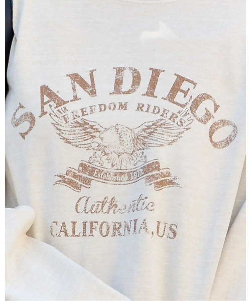 spiritoso(スピリトーゾ)の「アーチロゴイーグルプリントロンT(Tシャツ/カットソー・レディース・グレイッシュベージュ/ブラック/バーガンディー/チャコール・FREE)」の17枚目の写真