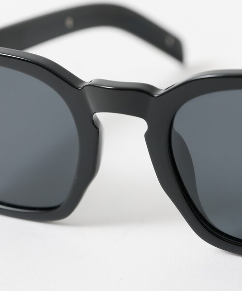 ABAHOUSE(アバハウス)の「【NOPUBLIC/ノーパブリック】02:01/サングラス/韓国/ユニセックス【WEB限定】(サングラス・メンズ・ブラック/ブラウン・フリー)」の18枚目の写真