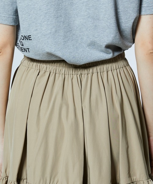 DOUBLE STANDARD CLOTHING（ダブルスタンダードクロージング）の「サマーブロード ティアードスカート（スカート・レディース・ベージュ/カーキ・38/36）」の8枚目の写真