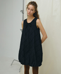 MAIS（マイス）の「NECK SHIRRED BALLOON DRESS / BLACK（ワンピース）」