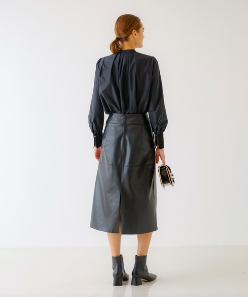 DESIGNWORKS(デザインワークス)の「フェイクレザースカート(スカート・レディース・ブラック・38)」の8枚目の写真