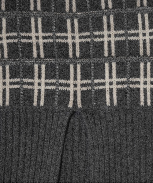 lawgy（ラウジー）の「mix pattern bicolor check rib knit / ミックスパターンバイカラーチェックリブニット（ニット/セーター・レディース・モカ/ホワイト×グレー/グレー・FREE）」の9枚目の写真