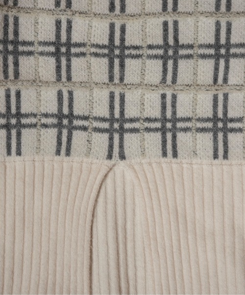 lawgy（ラウジー）の「mix pattern bicolor check rib knit / ミックスパターンバイカラーチェックリブニット（ニット/セーター・レディース・モカ/ホワイト×グレー/グレー・FREE）」の7枚目の写真