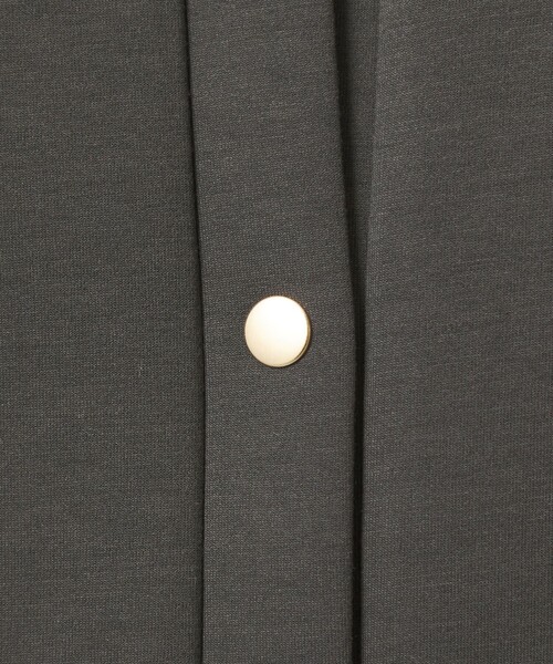 green label relaxing(グリーンレーベルリラクシング)の「ダンボール ノーカラー カーディガン(カーディガン/ボレロ・レディース・モカ/ダークグレー/オフホワイト・FREE)」の6枚目の写真