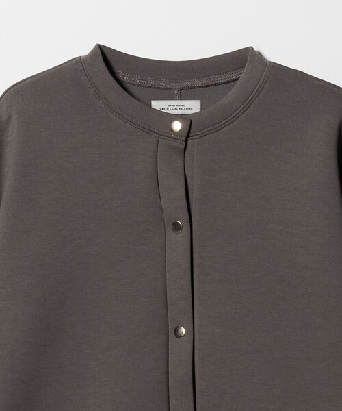 green label relaxing(グリーンレーベルリラクシング)の「ダンボール ノーカラー カーディガン(カーディガン/ボレロ・レディース・モカ/ダークグレー/オフホワイト・FREE)」の9枚目の写真