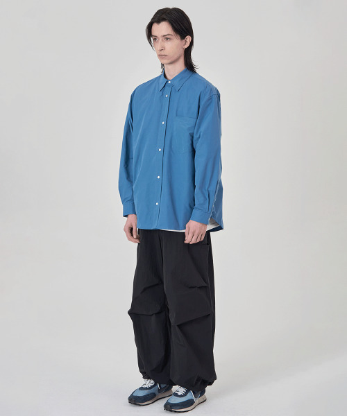 PYEON MA(ピョンマ)の「ビシーアイコットンナイロンシャツ - ブルー(シャツ/ブラウス・メンズ・ブルー・M/L)」の6枚目の写真