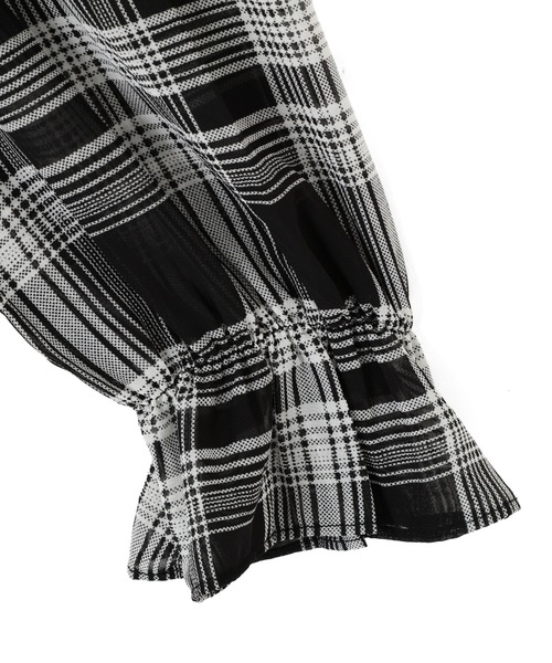 JILL by JILL STUART（ジルバイジルスチュアート）の「クロスフリルワンピース（ワンピース・レディース・ホワイト系その他/ブラック系その他・FREE）」の9枚目の写真