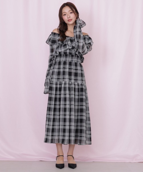 JILL by JILL STUART（ジルバイジルスチュアート）の「クロスフリルワンピース（ワンピース・レディース・ホワイト系その他/ブラック系その他・FREE）」の20枚目の写真