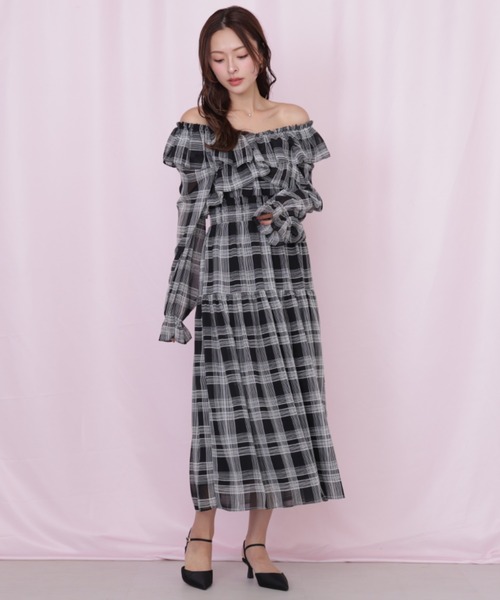 JILL by JILL STUART（ジルバイジルスチュアート）の「クロスフリルワンピース（ワンピース・レディース・ホワイト系その他/ブラック系その他・FREE）」の22枚目の写真