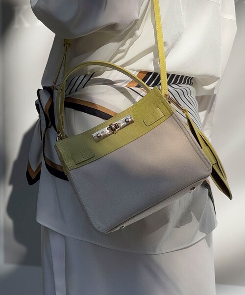 NOLLEY’S（ノーリーズ）の「HINERI　キャンバスコンビS（ショルダーバッグ・レディース・イエロー/ピンク/グレイッシュベージュ/ライトブルー・FREE）」の3枚目の写真