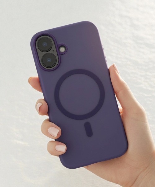 Fun & Daily（ファンアンドデイリー）の「Magsafe対応 Clear Color iPhone 16 17 Case  / アイフォンケース（スマホケース/カバー・レディース・グリーン/ブルー/ブラック/パープル/ホワイト・iPhone 17 Pro Max/iPhone 17 Pro/iPhone 17/iPhone 16 Pro/iPhone 16/iPhone 16 Pro Max）」の5枚目の写真