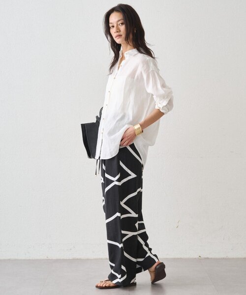 LOUNGEDRESS(ラウンジドレス)の「《累計販売2万枚/名品アイテム》リネンバックタイシャツ(シャツ/ブラウス・レディース・キャメル/グリーン/ネイビー/イエロー/オフホワイト/ブラック/ブルー・FREE)」の10枚目の写真