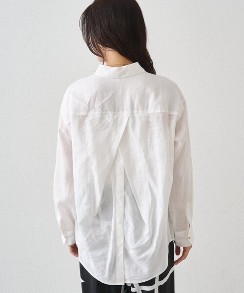 LOUNGEDRESS(ラウンジドレス)の「《累計販売2万枚/名品アイテム》リネンバックタイシャツ(シャツ/ブラウス・レディース・キャメル/グリーン/ネイビー/イエロー/オフホワイト/ブラック/ブルー・FREE)」の20枚目の写真