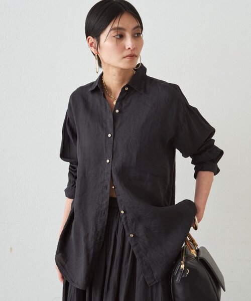 LOUNGEDRESS（ラウンジドレス）の「リネンバックタイシャツ（シャツ/ブラウス・レディース・キャメル/グリーン/ネイビー/イエロー/オフホワイト/ブラック/ブルー・FREE）」の15枚目の写真