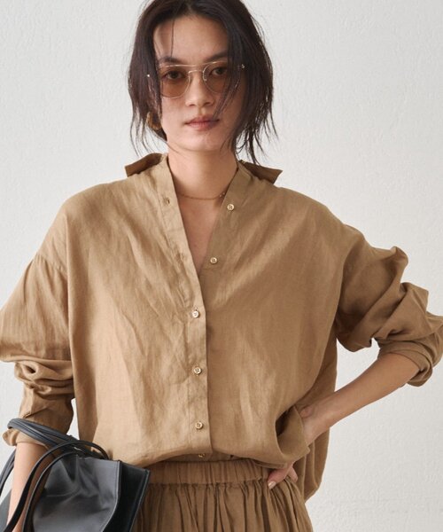LOUNGEDRESS（ラウンジドレス）の「リネンバックタイシャツ（シャツ/ブラウス・レディース・キャメル/グリーン/ネイビー/イエロー/オフホワイト/ブラック/ブルー・FREE）」の9枚目の写真