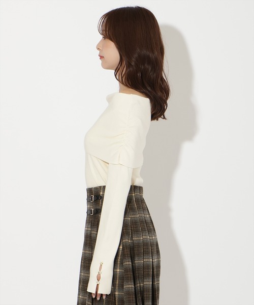 AND COUTURE（アンドクチュール）の「オフショルプルオーバー（ニット/セーター・レディース・ピンク/ブラック/サックスブルー/アイボリー/レッド・FREE）」の21枚目の写真