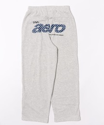 総柄ロゴパンツ