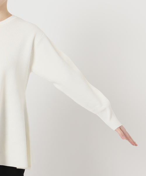 JOURNAL STANDARD(ジャーナルスタンダード)の「ウォッシャブルペプラムプルオーバー(ニット/セーター・レディース・ブラック/ホワイト・FREE)」の4枚目の写真