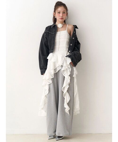 CALNAMUR(カルナムール)の「アシンメトリーヘムワンピース(ワンピース・レディース・ブラック/オフホワイト/イエロー・FREE)」の1枚目の写真