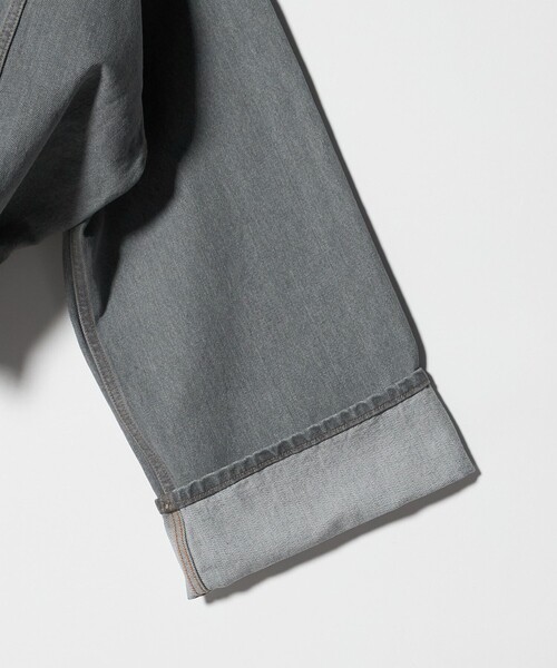 SACRA（サクラ）の「＜SACRA＞ボリュームスリーブ デニムジャケット GRAY（デニムジャケット・レディース・グレー系・38）」の11枚目の写真