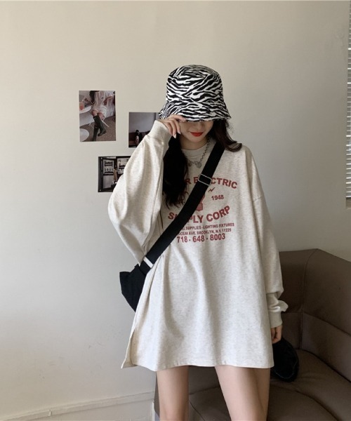 Ritzy(リッツィー)の「オーバーサイズロング T シャツ(Tシャツ/カットソー・レディース・グレー/チャコール・FREE)」の6枚目の写真