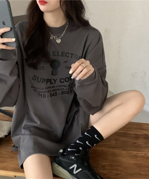 Ritzy(リッツィー)の「オーバーサイズロング T シャツ(Tシャツ/カットソー・レディース・グレー/チャコール・FREE)」の10枚目の写真