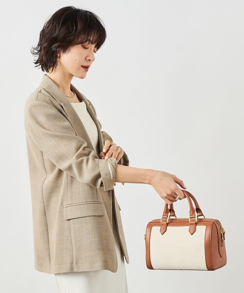 NOLLEY’S Sophi（ノーリーズソフィ）の「ウォッシャブルリネンライクオーバージャケット（テーラードジャケット・レディース・ブラック/ベージュ・38/36）」の7枚目の写真