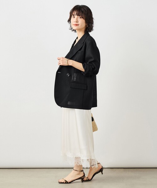 NOLLEY’S Sophi（ノーリーズソフィ）の「ウォッシャブルリネンライクオーバージャケット（テーラードジャケット・レディース・ブラック/ベージュ・38/36）」の11枚目の写真