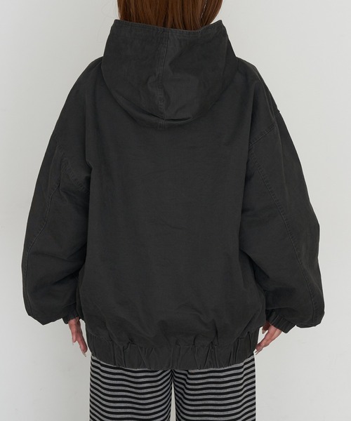 RAY CASSIN（レイカズン）の「オーバーサイズフードダブルジップパーカー / ブルゾン（ブルゾン・レディース・グレー/ベージュ/ネイビー・FREE）」の4枚目の写真