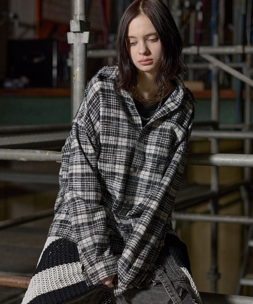 ERAR（エラー）の「【ERAR】ハイダメージクラッシュ加工オーバーサイズチェックシャツ（シャツ/ブラウス・メンズ・ブラック/ホワイト/レッド・S/M/L/XL）」の8枚目の写真