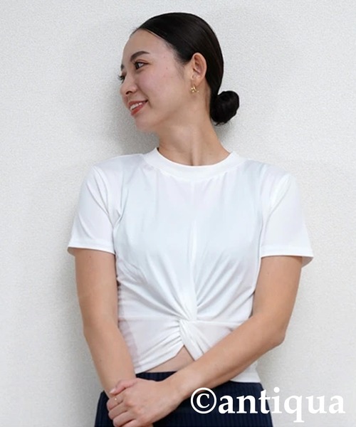 antiqua(アンティカ)の「モックネックウェア(Tシャツ/カットソー・レディース・イエロー系その他/ブラック/ホワイト・2/1)」の2枚目の写真