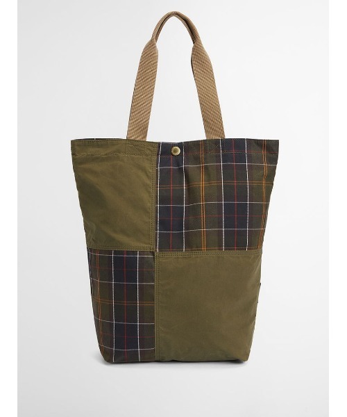 Barbour(バブアー)の「【TRANSPORT / トランスポート】パッチワーク トートバッグ(トートバッグ・メンズ・ネイビー/グリーン・ONE SIZE)」の1枚目の写真