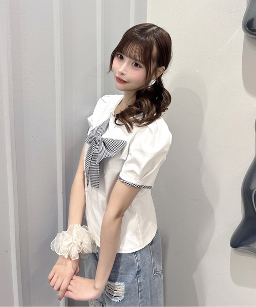 one way(ワンウェイ)の「リボンアシメトップス(Tシャツ/カットソー・レディース・ブラック系その他/ネイビー系/ホワイト系その他・FREE)」の4枚目の写真