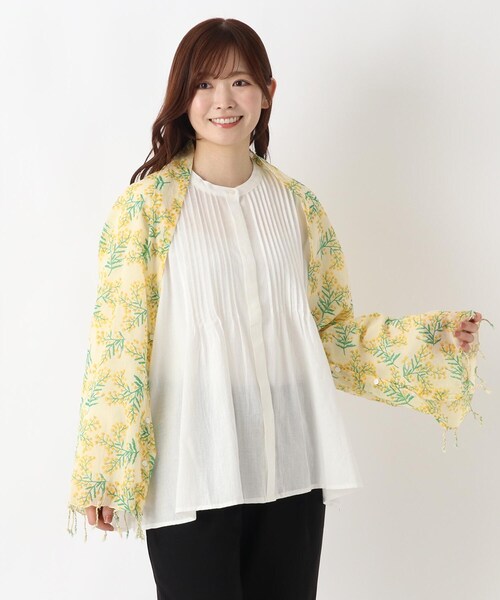 one'sterrace(ワンズテラス)の「3WAYストール スプレッドミモザ(ストール/ショール・レディース・アイボリー系8/イエロー系8・99)」の10枚目の写真