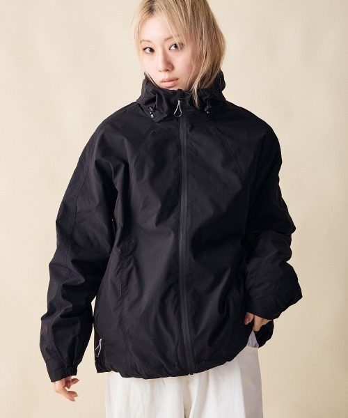 rehacer(レアセル)の「rehacer : Cloud Shell Jacket / クラウド シェル ジャケット(マウンテンパーカー・メンズ・ブラック/グレー・X-LARGE/MEDIUM/SMALL)」の13枚目の写真