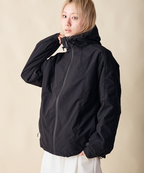 rehacer(レアセル)の「rehacer : Cloud Shell Jacket / クラウド シェル ジャケット(マウンテンパーカー・メンズ・ブラック/グレー・X-LARGE/MEDIUM/SMALL)」の14枚目の写真
