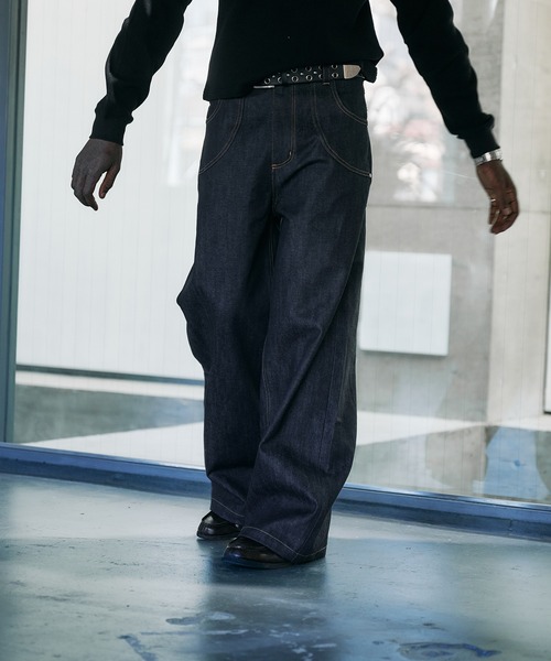 ANDER HUNK（アンダーハンク）の「14oz Selvege Wide Straight Denim / 14オンスセルビッジワイドストレートデニム（デニムパンツ・メンズ・ライトインディゴブルー/ブラック・MEDIUM/SMALL/LARGE）」の14枚目の写真