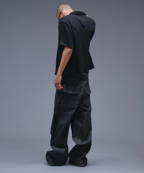ANDER HUNK(アンダーハンク)の「14oz Selvege Wide Straight Denim / 14オンスセルビッジワイドストレートデニム(デニムパンツ・メンズ・ライトインディゴブルー/ブラック・MEDIUM/SMALL/LARGE)」の4枚目の写真