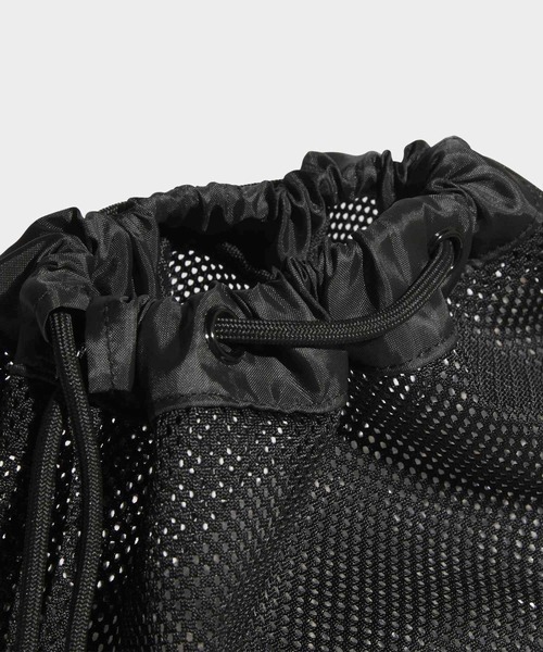 adidas(アディダス)の「メッシュ ジムバッグ / アディダス adidas(エコバッグ/サブバッグ・メンズ・グリーン/ブラック・FREE)」の5枚目の写真