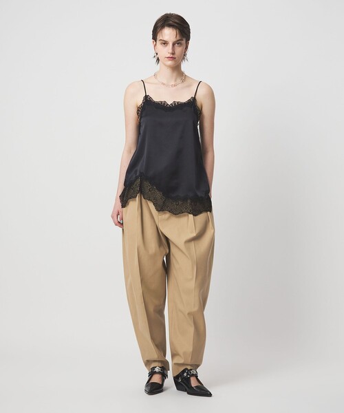 ASTRAET(アストラット)の「<ASTRAET>2タック カーブ ワイドパンツ(その他パンツ・レディース・ブラック/ベージュ・0/2/1)」の4枚目の写真