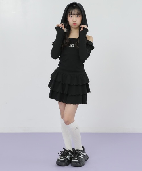 ANAP GiRL(アナップガール)の「袖2WAY 肩アキ ティアード ワンピース(ワンピース・キッズ・ブラック/ライトグレー・XS/S/M)」の9枚目の写真
