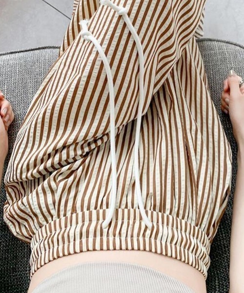 mielu(ミエル)の「ストライプワイドパンツ(その他パンツ・レディース・ベージュ/ブラック・MEDIUM/LARGE)」の12枚目の写真