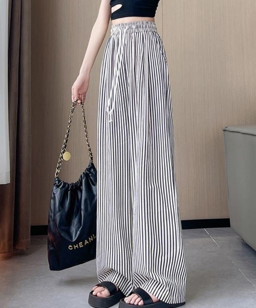 mielu(ミエル)の「ストライプワイドパンツ(その他パンツ・レディース・ベージュ/ブラック・MEDIUM/LARGE)」の10枚目の写真