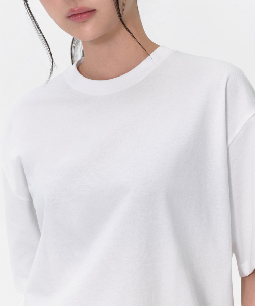 MUSINSA STANDARD WOMAN（ムシンサスタンダードウーマン）の「ウィメンズオーバーサイズクルーネックTシャツ[ホワイト]（Tシャツ/カットソー・レディース・その他・X-SMALL/SMALL/MEDIUM/LARGE）」の4枚目の写真