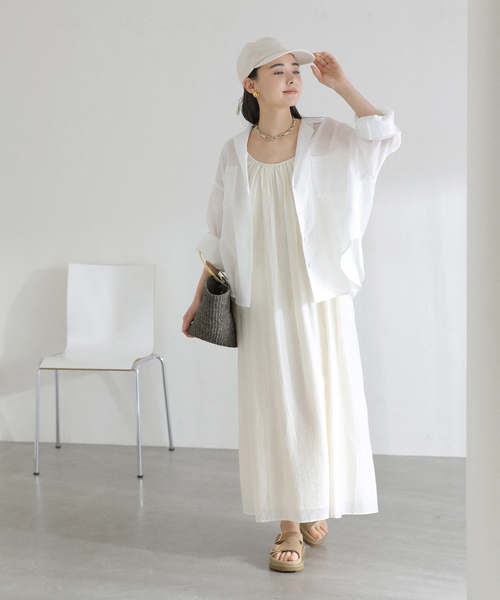 La TOTALITE（ラトータリテ）の「【洗える】リネンブレンドシアーシャツ（シャツ/ブラウス・レディース・ホワイト/グリーン/ダークパープル・FREE）」の6枚目の写真