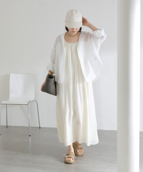 La TOTALITE（ラトータリテ）の「【洗える】リネンブレンドシアーシャツ（シャツ/ブラウス・レディース・ホワイト/グリーン/ダークパープル・FREE）」の7枚目の写真