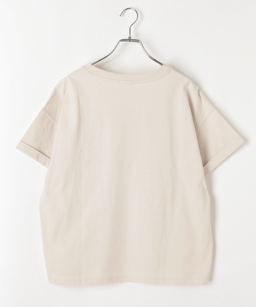 BAYFLOW（ベイフロー）の「[ヴィンテージ感のある風合い]ピグメントロゴ半袖Tシャツ（Tシャツ/カットソー・レディース・ブルー/オフホワイト/チャコール/ブラウン/ブラウン系/モーブ系/グレイッシュベージュ/グレー系/ホワイト/オレンジ・MEDIUM/SMALL）」の12枚目の写真