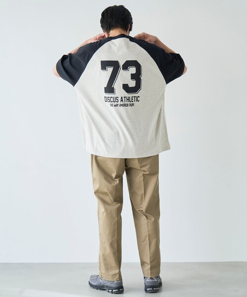 DISCUS（ディスカス）の「DISCUS（ディスカス）別注ナンバープリントTシャツ【インフルエンサー紹介アイテム】（Tシャツ/カットソー・メンズ・オフホワイト/ダークグリーン/その他1/ネイビー・L/M）」の10枚目の写真